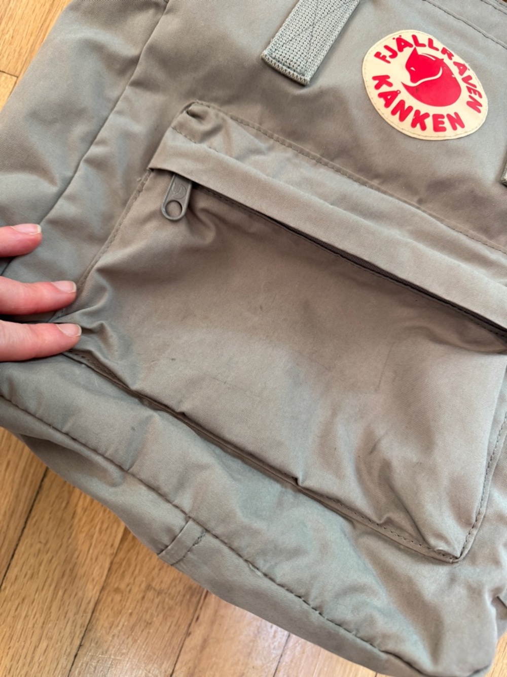 Fjallraven Totepak Large Fog Gray GUC - Picture 6 of 7